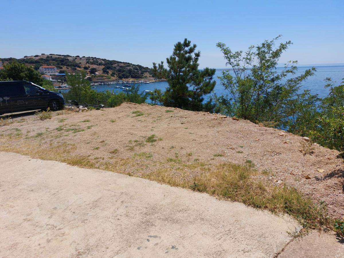 Apartmani Denis Stara Baška Εξωτερικό φωτογραφία