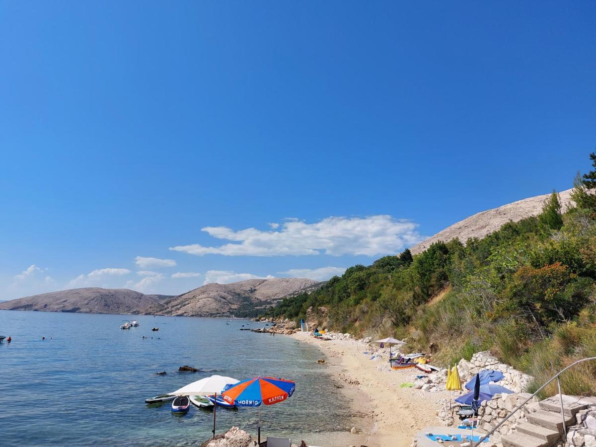 Apartmani Denis Stara Baška Εξωτερικό φωτογραφία