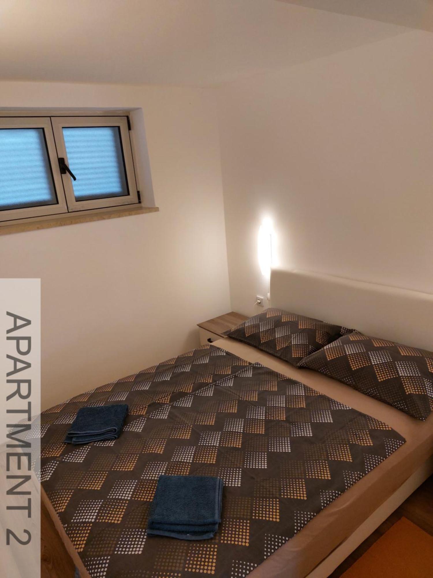 Apartmani Denis Stara Baška Εξωτερικό φωτογραφία