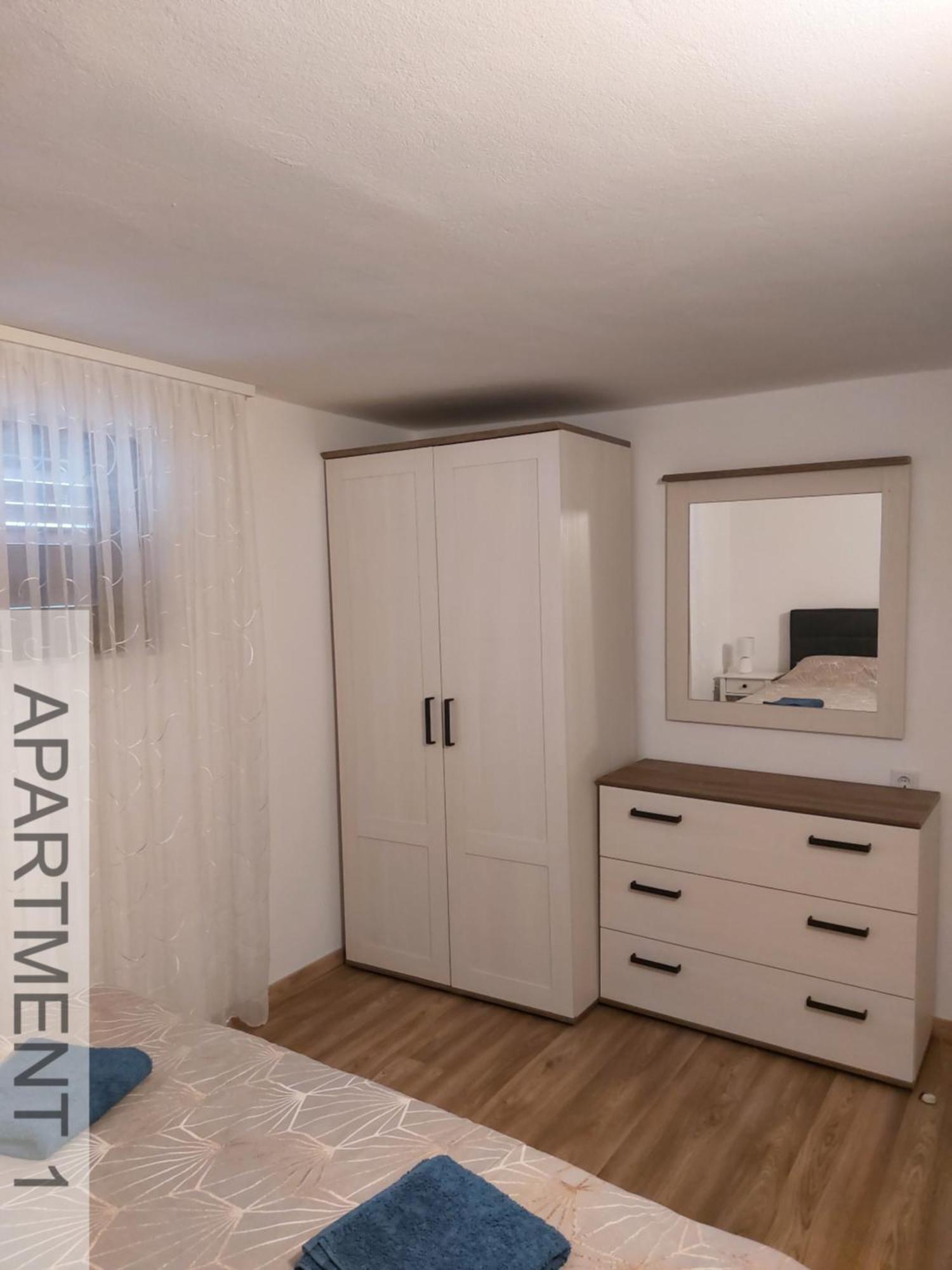 Apartmani Denis Stara Baška Εξωτερικό φωτογραφία